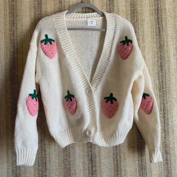 Luna Ivy Strawberry Sweater Cardigan Long Sleeve Women Size XS Spring Clothing - Picture 1 of 3